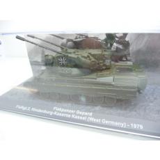 Anti-aircraft tank Gepard FlaRgt.2 Hindenburg barracks Kassel 1979 - De Agostini 1:72