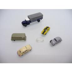 943 02 22 Vehicle bundle with MB truck and car parts - Wiking 1:87