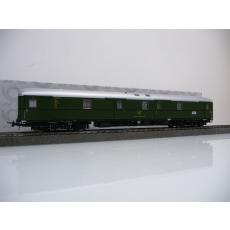 Dingler H0 Bahnpostwagen / Personenwagen der Deutschen Bundespost 5901 Post4e grün