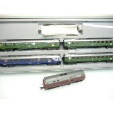 Märklin 2664 H0 express train set 5 pieces of the DB diesel locomotive V 160 Lollo + 4 digital wagons like NEW!!
