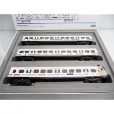 Märklin 4390 H0 3-teiliges S-Bahn Wagen-Set der DB mit Lichtwechsel MHI