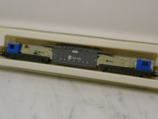 Märklin Z 8620.2 Tiefladewagen mit Trafo aus Ep III mit Kunststoffradsatz