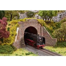 Tunnelportal für Dampf- und Oberleitungsbetrieb