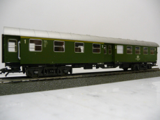 4131 Personenwagen / Umbauwagen der DB 1./2. Klasse Epoche III - Märklin H0