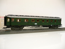 Fleischmann 5083 K H0 Personenwagen 1./2./3. Klasse Altona 14778 grün DRG Ep. II Licht TOP in OVP