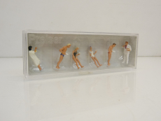 Preiser 10424 H0 Am Buffet in Strandkleidung  Set mit 6 Figuren