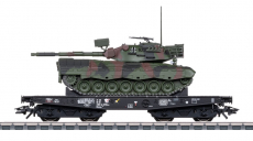 Märklin 48878 H0 Schwerlast-Flachwagen Rlmmps 650 der DB Epoche IV beladen mit Leopard 1A1