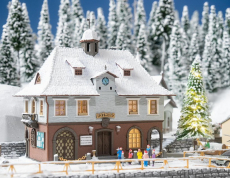 Faller H0 190093 Aktions-Set Weihnachtssingen Rathaus mit Figuren NEU 11/2025 Faller H0 190093 Aktions-Set Weihnachtssingen Rathaus mit Figuren NEU 11/2025