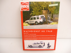 Busch 7968 H0 Action Set Wachdienst mit Landrover Discovery + eine Hundeführer + 1 Hund