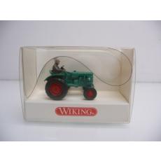 Wiking H0 877 01 21 Driving tractor in green As good as new in original packaging