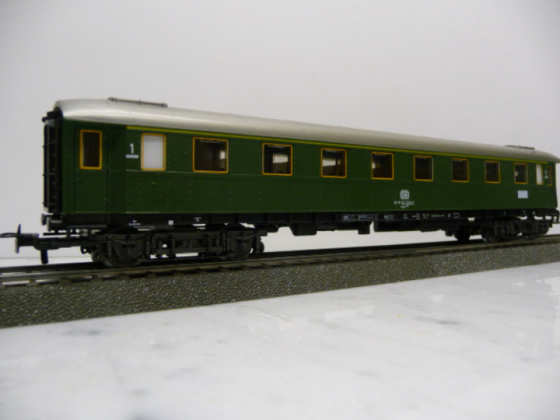 Märklin H0 4145 Schnellzugwagen der DB 1.Klasse Epoche III