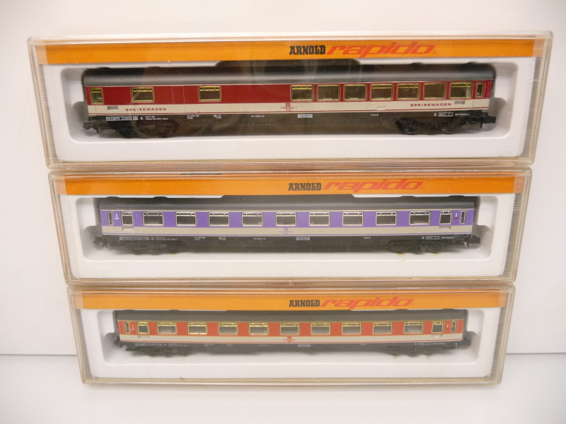 Arnold 0321F 0325F 0326F 3-teiliger Popwagen-Zug Ep. IV   in OVP