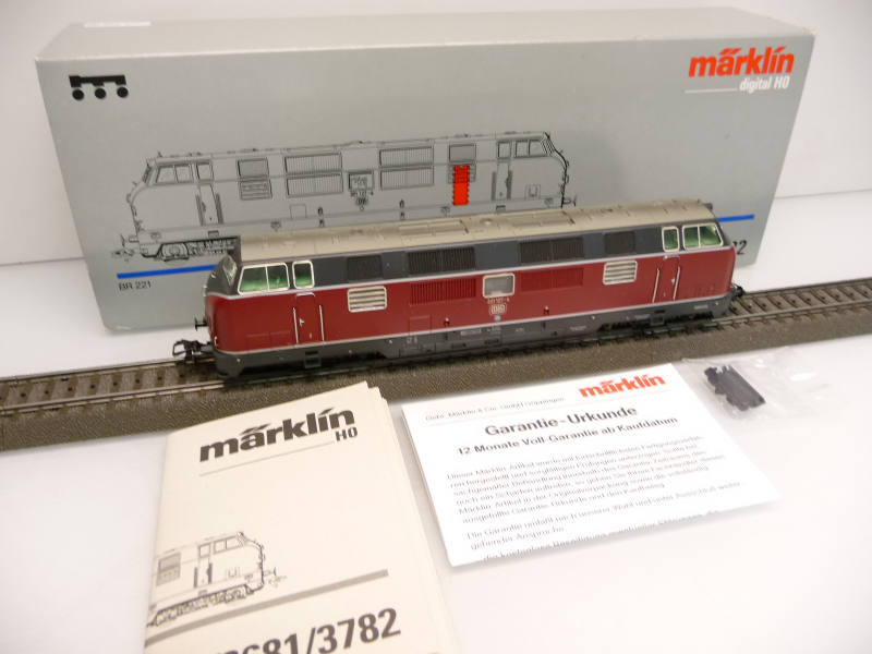 Märklin 3782 H0 Diesellok BR 221 der DB rot Epoche IV Digital TOP in OVP