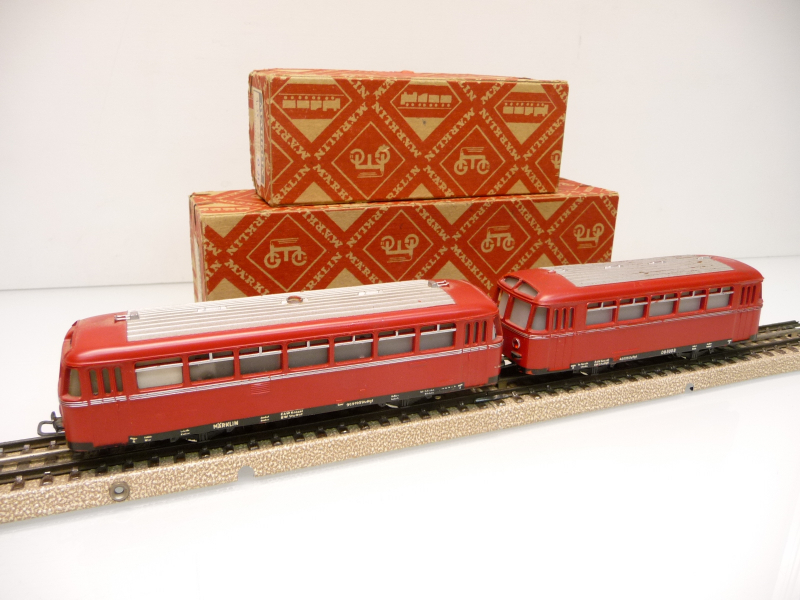 Märklin DB 800 3016 + 4018 H0 Schienenbus mit Hänger aus 1959  in Rauten - Originalkartons