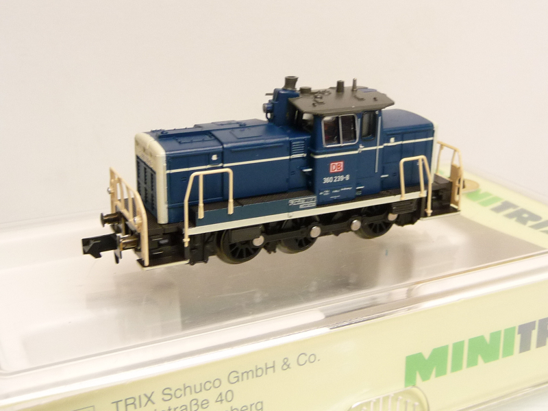 Minitrix 12621 N Diesellok V 360 239-8 DB türkis / beige Ep IV  TOP in OVP