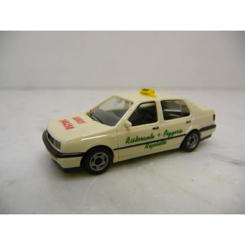 Herpa 041928 H0 VW Vento 1992 TAXI Pizzeria Rigoletto