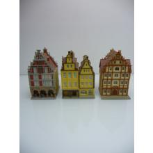 3-teiliges Häuserkonvolut aus Altstadthäusern von Vollmer und Kibri - Spur N