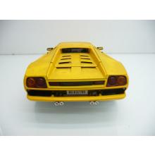05837 Lamborghini Diablo in gelb aus Italien - Polistil 1:18