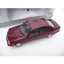 Mercedes Benz E-Klasse Die-Cast Metal Auto Collection - JoyCity 1:43