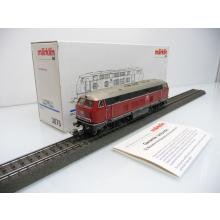 Märklin H0 3075 diesel locomotive BR 216 025-7 DB Ep. IV old red