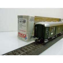 Piko 53262 H0 Postwagen Post-c/13 6216 Han der DB Ep. III grün