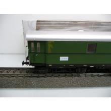 Piko 53302 H0 Postwagen Post4-p/21,6 der DBP Ep. III 5345 grün WIE NEU
