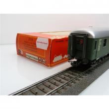 Rivarossi 2915 H0 express train baggage car of the DB 106003 Cologne green Ep. III