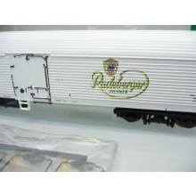 Sachsenmodelle 16049 H0 refrigerated car of the DR RADEBERGER BIER 087 2129-1 white