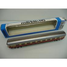 Märklin 4093 H0 D-Zug Gepäckwagen der DB 61 80 19-70 072-1 Klasse 1 rot