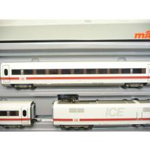 Märklin 37701 H0 ICE InterCityExpress high-speed train of the DB AG BR401 4-part