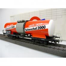 Liliput 258 18 H0 tank car SCHWECHAT 2000 of the ÖBB 785 0 008-2 red