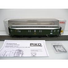Piko 53321 H0 Postwagen Post4ü-a/17 der DBP Ep. IIIa 2978 Ffm grün