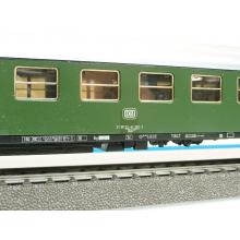 Märklin 4092 .11 H0 passenger car 2nd class DB 51 80 22-41 281-2 green Ep. 4 in original packaging