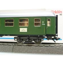 Märklin 4092 .11 H0 passenger car 2nd class DB 51 80 22-41 281-2 green Ep. 4 in original packaging