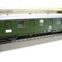 Liliput 81087 H0 Altbau Gerätewagen 4-achsig der DB Ep. IV grün