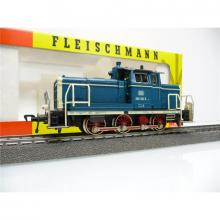 Fleischmann 4227 H0 Diesellokomotive BR 260 der DB Ep. IV blau/beige leicht bespielt