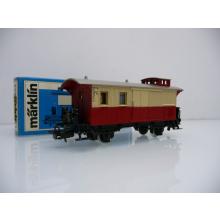 Märklin 4108 Kleiner Gepäckwagen 2-achsig beige / rot wie NEU in OVP