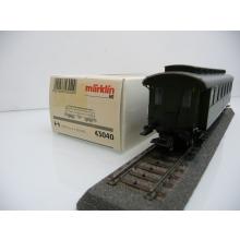 Märklin 43040 H0 Drehgestellwagen Langenschwalbacher Bauart der DB 1./2. Kl. grün DB