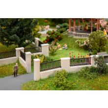Faller 180419 H0 Mauerzaun 1500 x 5 x 26 mm Ep. III