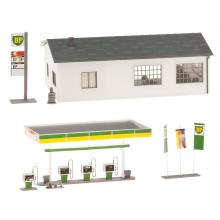 130345 Gas station with service building - Faller H0