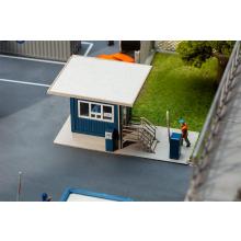 Faller 130626 H0 Gatehouse with roof overhang 94x63x46mm 100 pieces