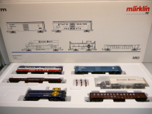 Märklin 4863 H0 USA-Güterwagen-Set 2 / 2 Box Car / 1 Gondola / 1 Caboose / 1 Flat Car mit US Truck