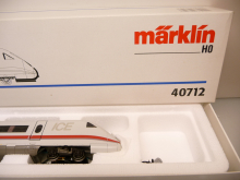 Märklin 40712 H0 Hochgeschwindigkeitszug ICE 2 BR 402 der DB AG Epoche V mit Licht ohne Antrieb - TOP in OVP