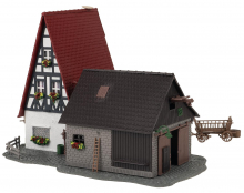 Faller N 232156 Rathaus mit Weinkeller 162 x 129 x 110 mm Ep. I