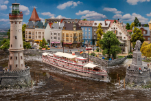 Faller N 222415 Fahrgastschiff Oesterreich 360 x 63 x 113 mm Ep. II