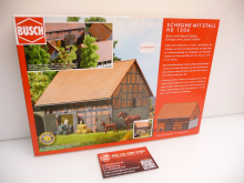 Busch 1507 H0 Scheune mit Stall