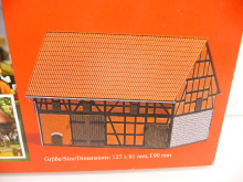 Busch 1507 H0 Scheune mit Stall