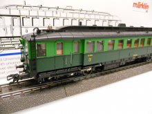 Märklin 3426 H0 Dieseltriebwagen Serie 600 der SNCB Epoche III grün 3L~ AC analog TOP in OVP