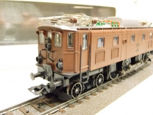 Märklin 37512-01 E-Lok Ae 3/6 II 10421 braun der SBB Ep II fx Digital