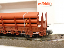 Märklin 4694 H0 Rungenwagen Kbs 443 der DB braun mit Ladegut Röhren Ep. IV TOP in OVP